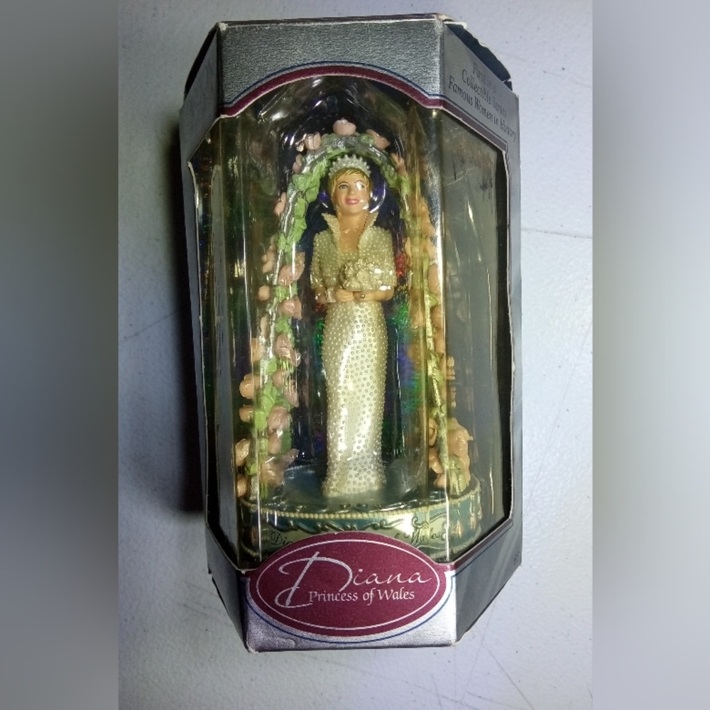 Diana Princess Wales 10th Anniversary Heirloom Collection Famous Women History